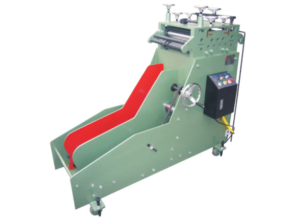 CL材料矯正機(jī)系列